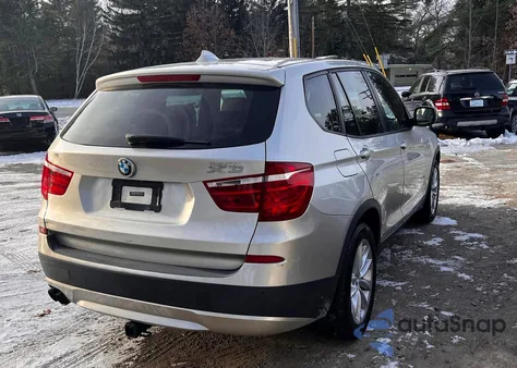 2013 BMW X3 xDrive28I z USA, uszkodzony, nr VIN 5UXWX9C52D0D08411